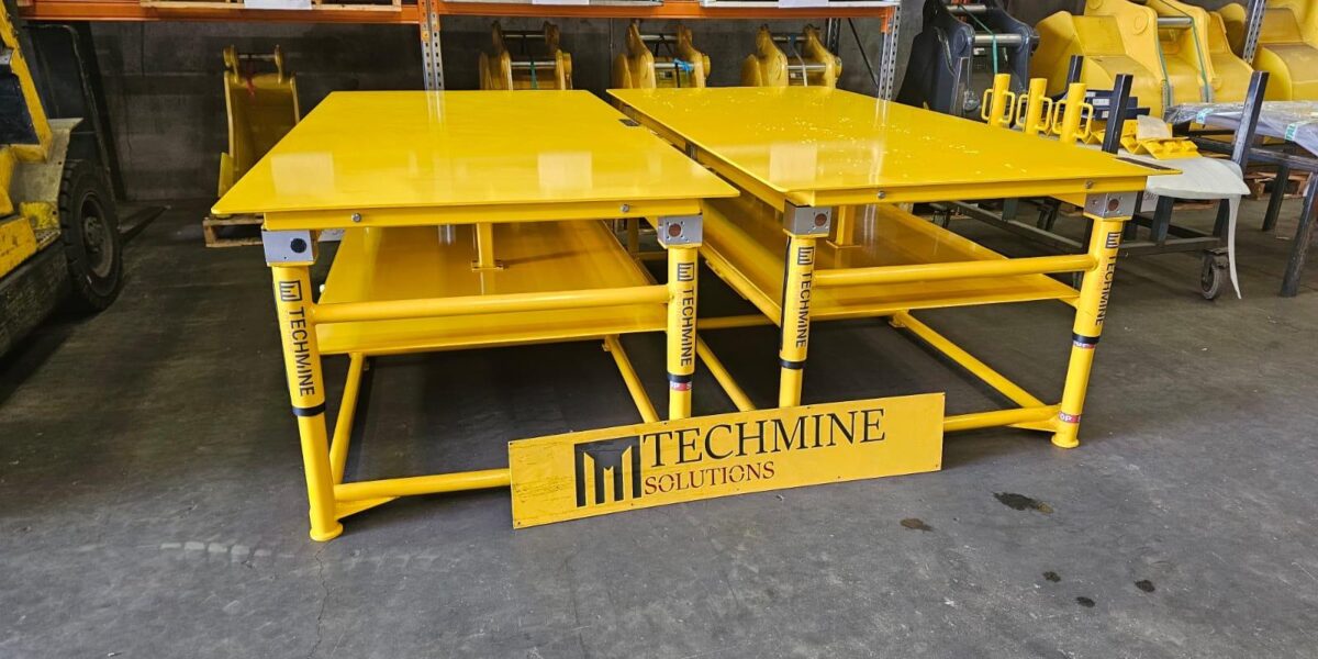 Adjustable Workbench
